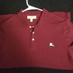 burberry polo with gold logo pendant